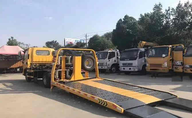 吴桥汽车中途维修案例
